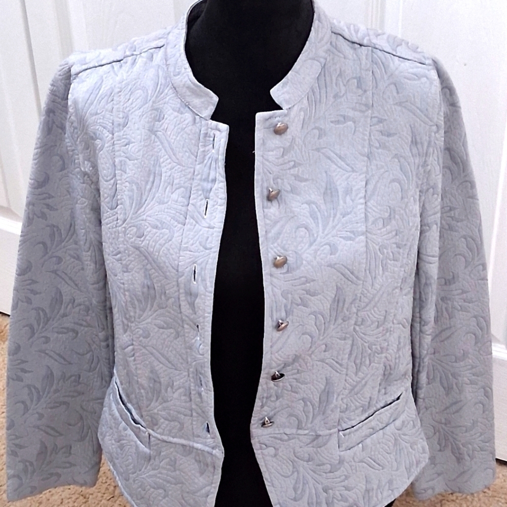 Lavender Embossed Button Down Jacket   Size M